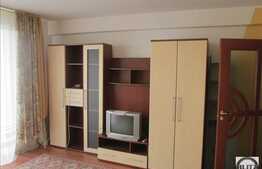 Apartament cu 1 camera, decomandat, 37 mp, balcon, zona strazii Florilor!