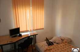 Vanzare 4 camere, 78 mp utili, zona Dambovitei, cu garaj, parcare si 2 boxe