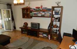 Vanzare 4 camere, 78 mp utili, zona Dambovitei, cu garaj, parcare si 2 boxe