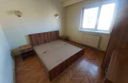 Apartament 4 camere, decomandat, 77 mp, zona strazii Bucuresti, preluare de chiriasi!