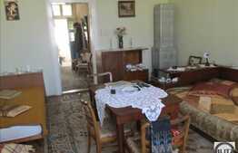 Apartament 2 camere de vanzare, 75 mp utili, zona strazii Horea