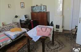 Apartament 2 camere de vanzare, 75 mp utili, zona strazii Horea