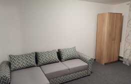 Apartament de 2 camere, decomandat, zona Astra