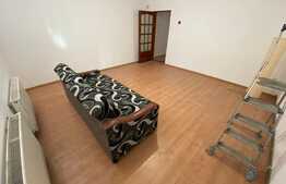 Apartament de 2 camere, 70 mp, decomandat, zona Centru Vechi