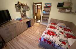 Apartament de 4 camere, 90 mp, decomandat, zona Racadau 