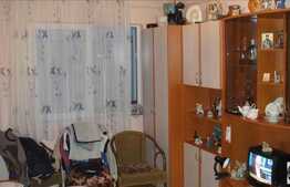 2 camere, 37 mp, semidecomandat, zona Casa Piratilor