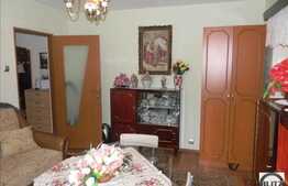 Apartament 2 camere de vanzare, 49 mp utili, zona BIG, cu boxa la subsol