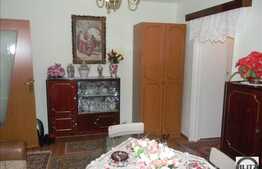 Apartament 2 camere de vanzare, 49 mp utili, zona BIG, cu boxa la subsol