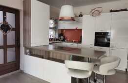 Exclusivitate! Casa de vanzare la cheie, ansamblu privat, zona Borhanci