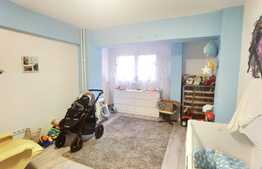 Apartament de 2 camere, decomandat, 54 mp, parcare, Intre Lacuri