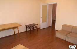 Inchiriere 3 camere, 76 mp, 2 balcoane, panorama frumoasa, zona Calea Manastur!