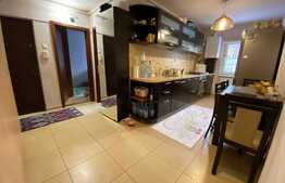 Apartament de 2 camere, 50 mp, decomandat, zona Racadau 