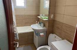 Apartament de 2 camere, 50 mp, decomandat, zona Astra 