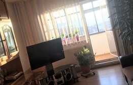 Apartament 2 camere, 55 mp, parcare, 2 balcoane, zona strazii Lunii 