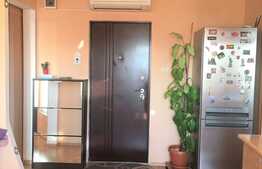 Apartament 2 camere, 55 mp, parcare, 2 balcoane, zona strazii Lunii 