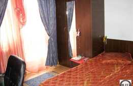 3 camere de vanzare 65 mp utili si boxa la subsolul imobilului