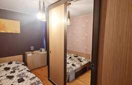 Apartament semidecomandat, loc de parcare, etaj intermediar, zona Kik