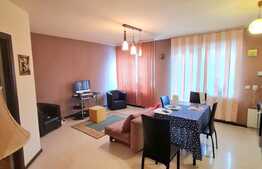 Apartament semidecomandat, loc de parcare, etaj intermediar, zona Kik