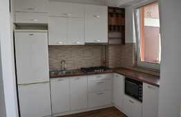 Apartament cu 3 camere semidecomandat, etaj intermediar, Calea Dorobantilor!