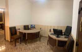 Spatiu de birouri, 60 mp, parcare, zona Teatrul National