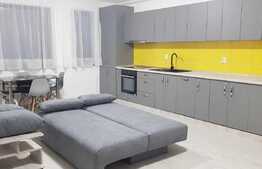 Apartament de 2 camere, 55 mp, garaj, zona Vivo