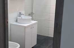 Apartament de 2 camere, 55 mp, garaj, zona Vivo