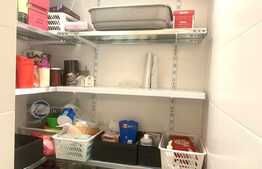 Apartament 3 camere, incalzire in pardoseala, etaj intermediar, zona MOL