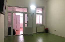 Parter de casa pretabil pentru o firma, zona Piata Engels