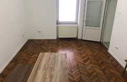 Parter de casa pretabil pentru o firma, zona Piata Engels