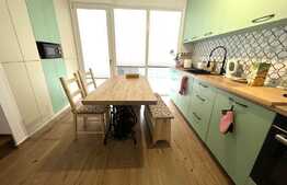 Casa insiruita, finisaje moderne, 140 mp teren, in Sanpetru