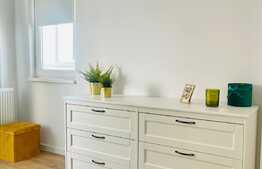 Apartament de 3 camere decomandate, 60 mp, totul nou, zona UMF