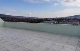 Oferta unica, apartament tip penthouse, terasa 77 mp, garaj, lift, încalzire în pardoseală, zona Terra