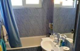 Apartament de3 camere, 65 mp, parcare, centrala, zona Albac