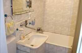 Apartament de vanzare 4 camere zona strazii Mehedinti. Loc de parcare inclus!