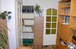 Apartament de vanzare 4 camere zona strazii Mehedinti. Loc de parcare inclus!