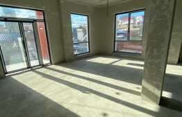 Spatiu comercial de inchiriat, 120 mp, zona Primariei