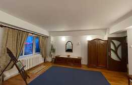 Apartament de 4 camere, pet friendly, 94 mp, balcon, zona Titulescu