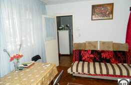 Vanzare apartament cu 2 camere , cu loc de parcare in zona Complexului Diana