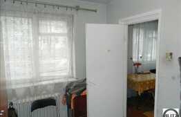 Vanzare apartament cu 2 camere , cu loc de parcare in zona Complexului Diana