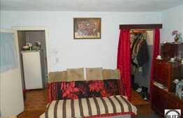 Vanzare apartament cu 2 camere , cu loc de parcare in zona Complexului Diana