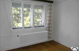 Apartament 3 camere decomandate, in zona Salii Sporturilor. Boxa si uscatorie!