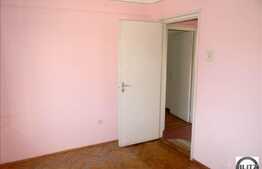 Apartament 3 camere decomandate, in zona Salii Sporturilor. Boxa si uscatorie!