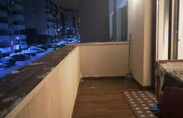 Apartament de 3 camere, lux, decomandat, etaj intermediar, zona Coresi