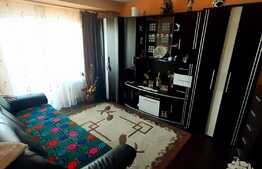 Apartament de 2 camere, balcon spatios, parcare inclusa, zona linistita!