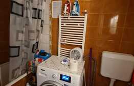 Apartament 3 camere, 95 mp, zona Poiana Brasov, negociabil