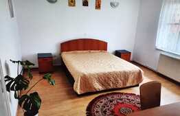 Apartament la casă, 2 camere decomandate, zona străzii Călan