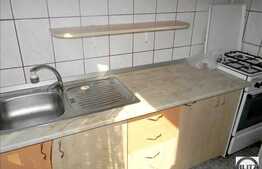 Apartament 3 camere semidecomandate, de inchiriat in zona strazii Bucium