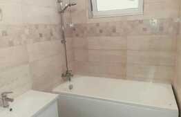 Apartament de 3 camere, 2 balcoane, 70mp+55mp pod, parcare, zona Tineretului