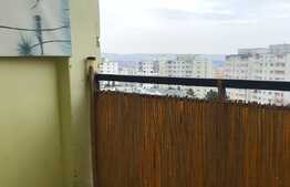 Garsoniera de 28 mp, balcon, zona strazii Parang