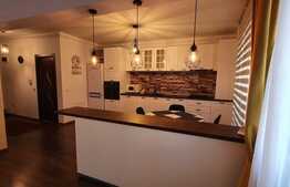 Apartament 2 camere, 2 balcoane, garaj, prima inchiriere, Buna Ziua